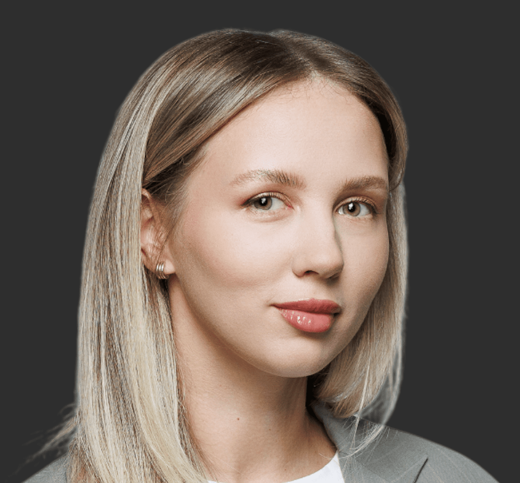 Александра Саламатова 