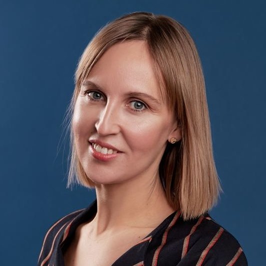 Елена Ложкина