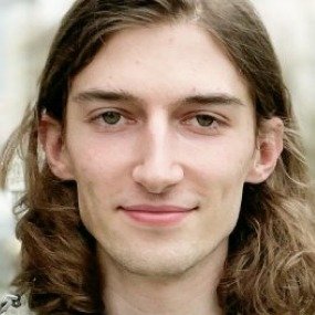 Андрей Ушаков