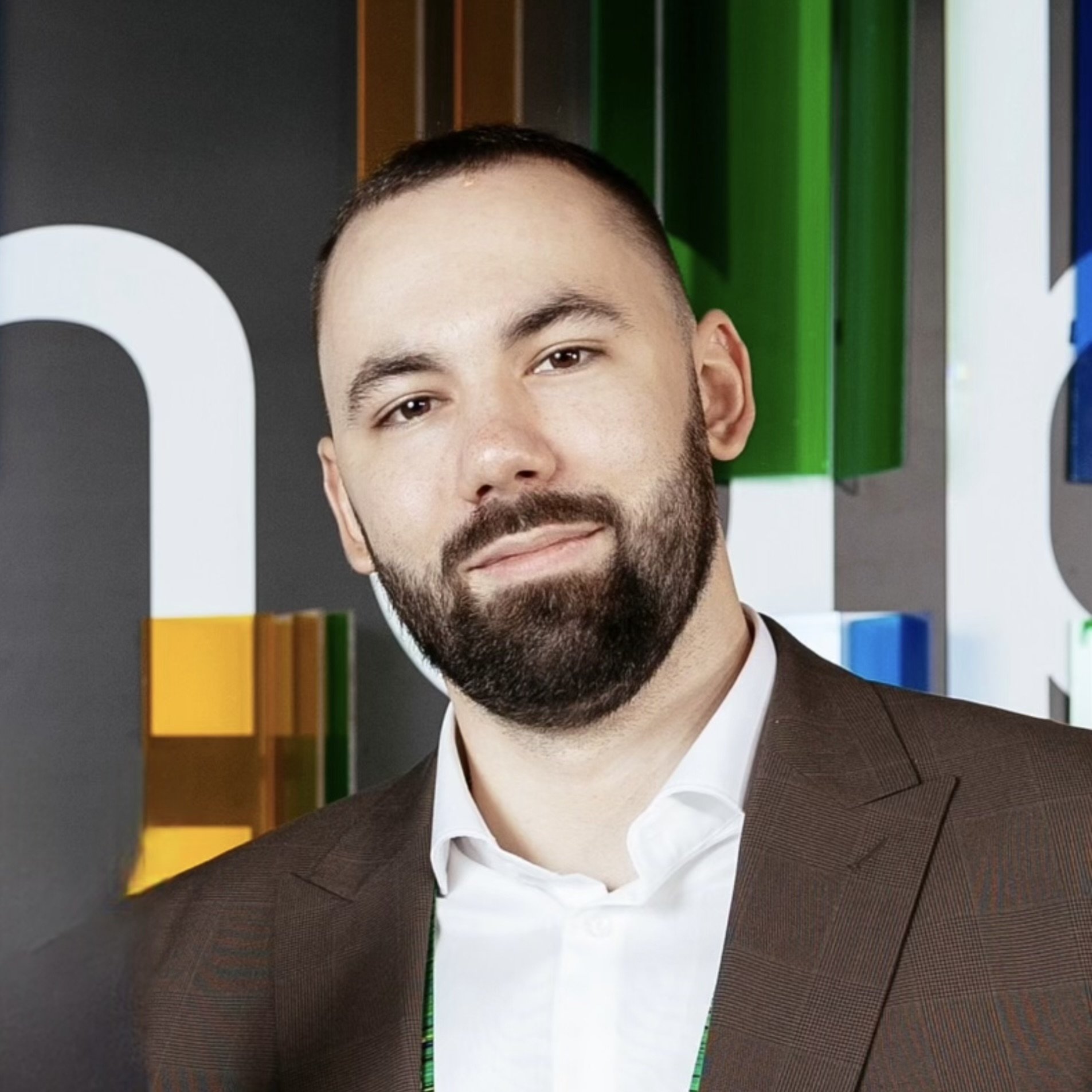 Илья Бондаренко 